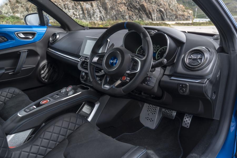 Интерьер Alpine A110 Premiere Edition 2018 года  (UK) (фото 6 из 40)